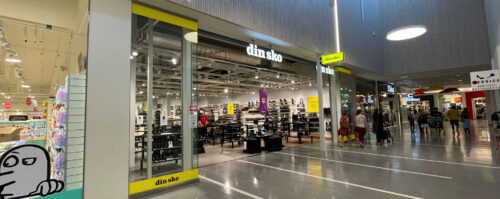 Bild på butiksfront för Din Sko butik på Handelsplats Center Syd Löddeköpinge.