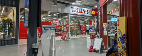 Bild på butiksfront för Willys butik på Handelsplats Center Syd Löddeköpinge.